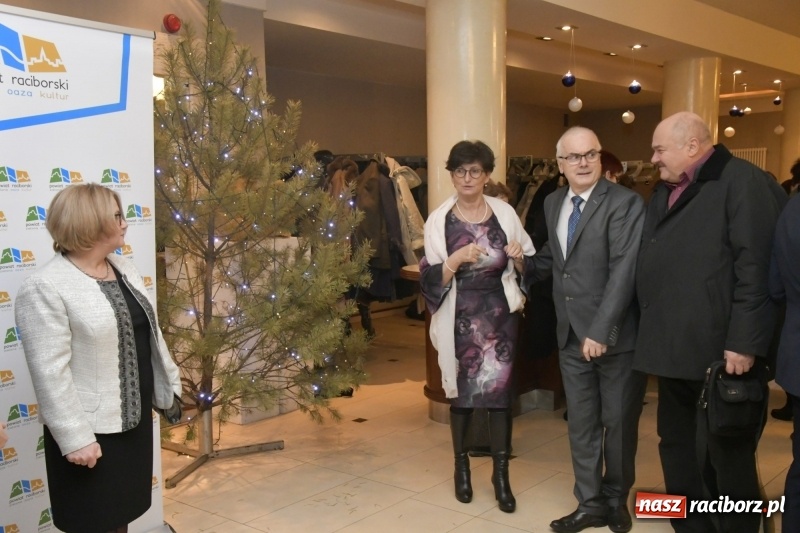 Zdjęcie w galerii na portalu naszraciborz.pl: Najważniejszy jest początek... Starosta i prezydent debiutowali jako gospodarze na spotkaniu noworocznym FOTO i WIDEO wiadomości z regionu