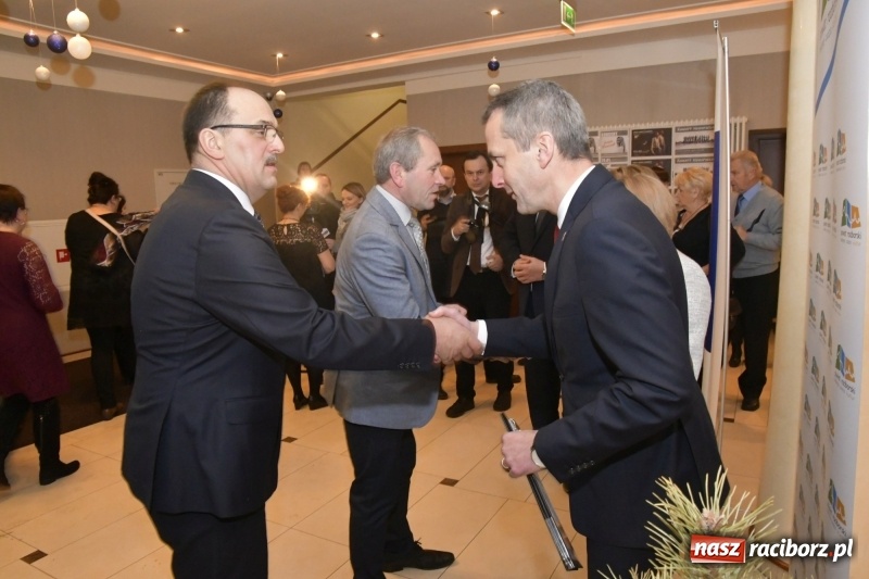 Zdjęcie w galerii na portalu naszraciborz.pl: Najważniejszy jest początek... Starosta i prezydent debiutowali jako gospodarze na spotkaniu noworocznym FOTO i WIDEO wiadomości z regionu