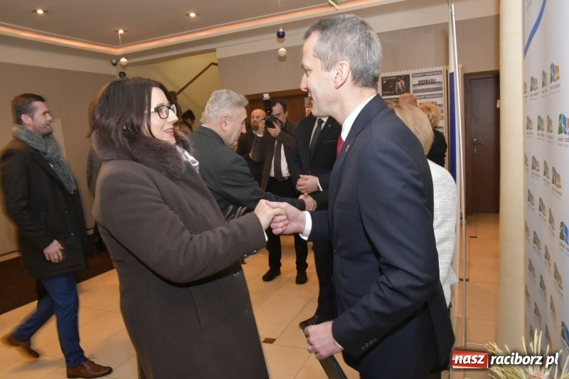 Zdjęcie w galerii na portalu naszraciborz.pl: Najważniejszy jest początek... Starosta i prezydent debiutowali jako gospodarze na spotkaniu noworocznym FOTO i WIDEO wiadomości z regionu