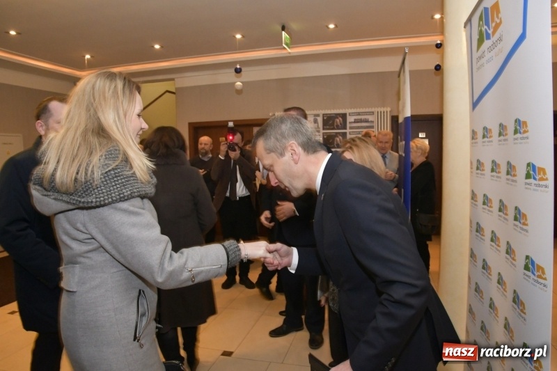 Zdjęcie w galerii na portalu naszraciborz.pl: Najważniejszy jest początek... Starosta i prezydent debiutowali jako gospodarze na spotkaniu noworocznym FOTO i WIDEO wiadomości z regionu