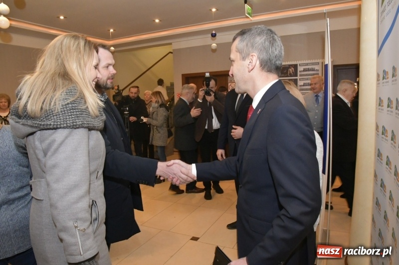 Zdjęcie w galerii na portalu naszraciborz.pl: Najważniejszy jest początek... Starosta i prezydent debiutowali jako gospodarze na spotkaniu noworocznym FOTO i WIDEO wiadomości z regionu
