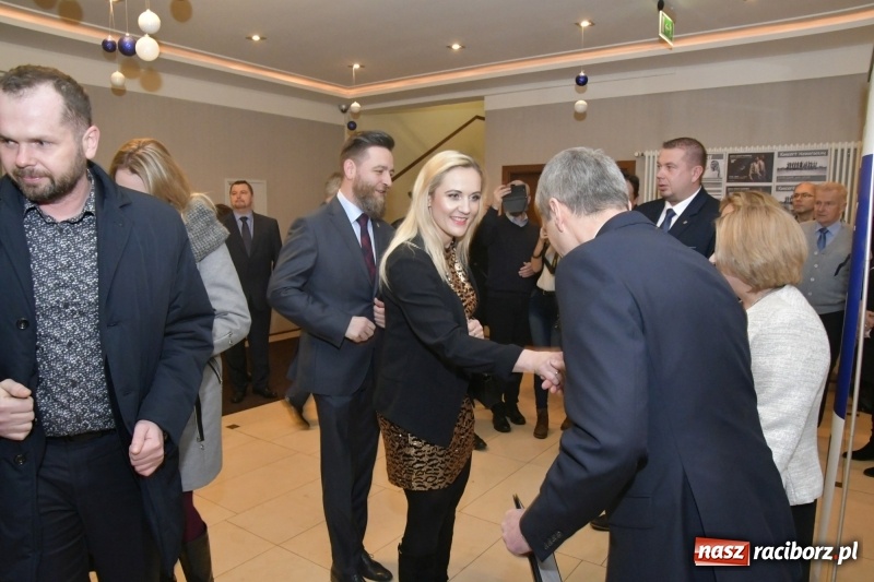 Zdjęcie w galerii na portalu naszraciborz.pl: Najważniejszy jest początek... Starosta i prezydent debiutowali jako gospodarze na spotkaniu noworocznym FOTO i WIDEO wiadomości z regionu