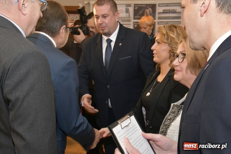 Zdjęcie w galerii na portalu naszraciborz.pl: Najważniejszy jest początek... Starosta i prezydent debiutowali jako gospodarze na spotkaniu noworocznym FOTO i WIDEO wiadomości z regionu