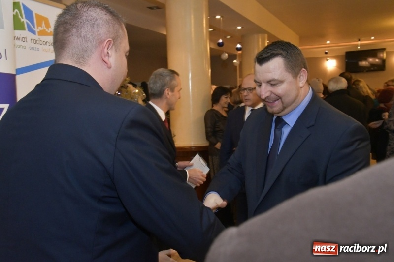 Zdjęcie w galerii na portalu naszraciborz.pl: Najważniejszy jest początek... Starosta i prezydent debiutowali jako gospodarze na spotkaniu noworocznym FOTO i WIDEO wiadomości z regionu
