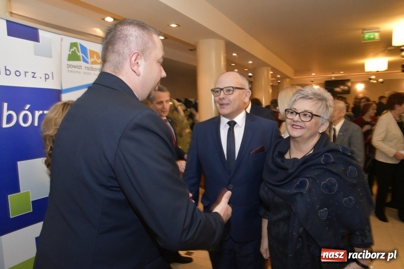 Zdjęcie w galerii na portalu naszraciborz.pl: Najważniejszy jest początek... Starosta i prezydent debiutowali jako gospodarze na spotkaniu noworocznym FOTO i WIDEO wiadomości z regionu