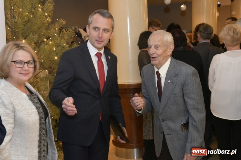 Zdjęcie w galerii na portalu naszraciborz.pl: Najważniejszy jest początek... Starosta i prezydent debiutowali jako gospodarze na spotkaniu noworocznym FOTO i WIDEO wiadomości z regionu