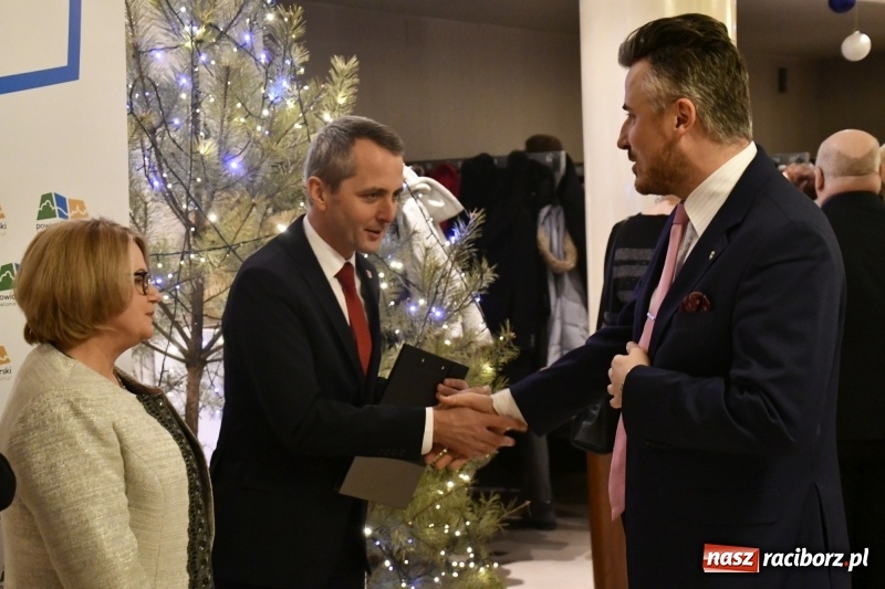 Zdjęcie w galerii na portalu naszraciborz.pl: Najważniejszy jest początek... Starosta i prezydent debiutowali jako gospodarze na spotkaniu noworocznym FOTO i WIDEO wiadomości z regionu