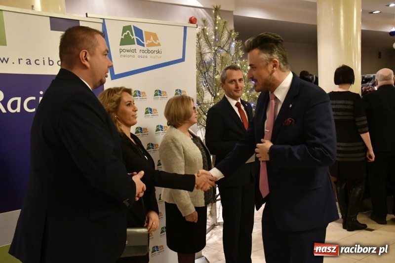 Zdjęcie w galerii na portalu naszraciborz.pl: Najważniejszy jest początek... Starosta i prezydent debiutowali jako gospodarze na spotkaniu noworocznym FOTO i WIDEO wiadomości z regionu