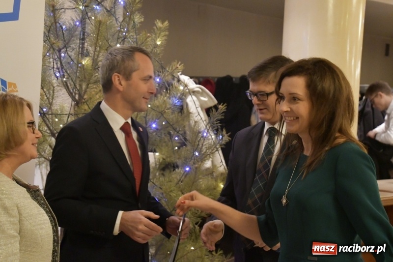 Zdjęcie w galerii na portalu naszraciborz.pl: Najważniejszy jest początek... Starosta i prezydent debiutowali jako gospodarze na spotkaniu noworocznym FOTO i WIDEO wiadomości z regionu