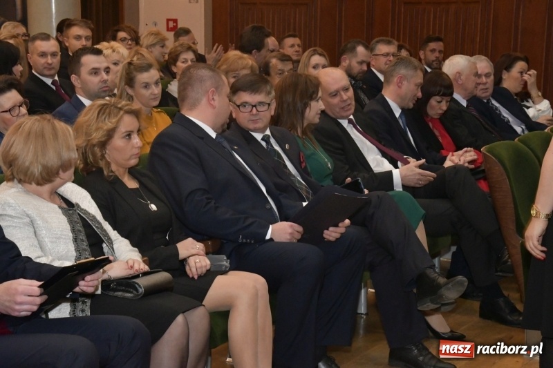 Zdjęcie w galerii na portalu naszraciborz.pl: Najważniejszy jest początek... Starosta i prezydent debiutowali jako gospodarze na spotkaniu noworocznym FOTO i WIDEO wiadomości z regionu