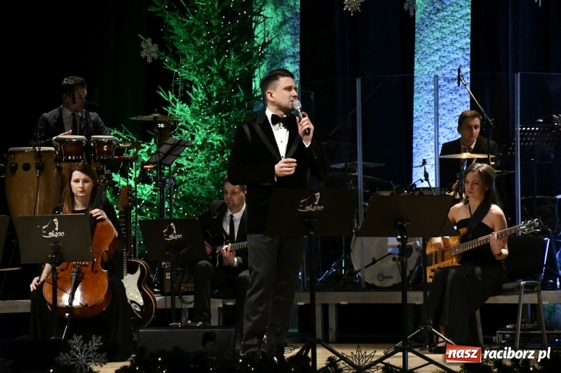 Zdjęcie w galerii na portalu naszraciborz.pl: Najważniejszy jest początek... Starosta i prezydent debiutowali jako gospodarze na spotkaniu noworocznym FOTO i WIDEO wiadomości z regionu