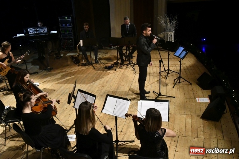 Zdjęcie w galerii na portalu naszraciborz.pl: Najważniejszy jest początek... Starosta i prezydent debiutowali jako gospodarze na spotkaniu noworocznym FOTO i WIDEO wiadomości z regionu