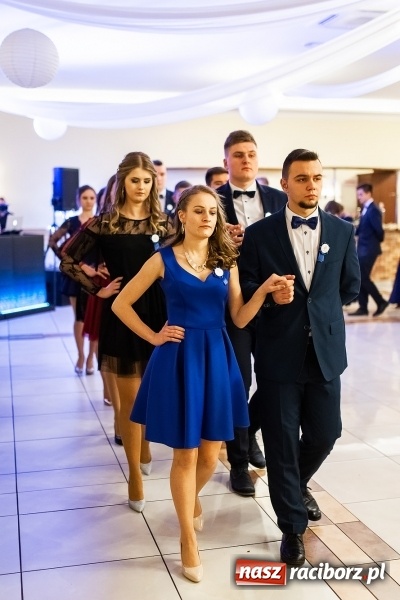 Zdjęcie w galerii na portalu naszraciborz.pl: Studniówka raciborskiego Mechanika w Anielskim Młynie FOTO i WIDEO wiadomości z regionu