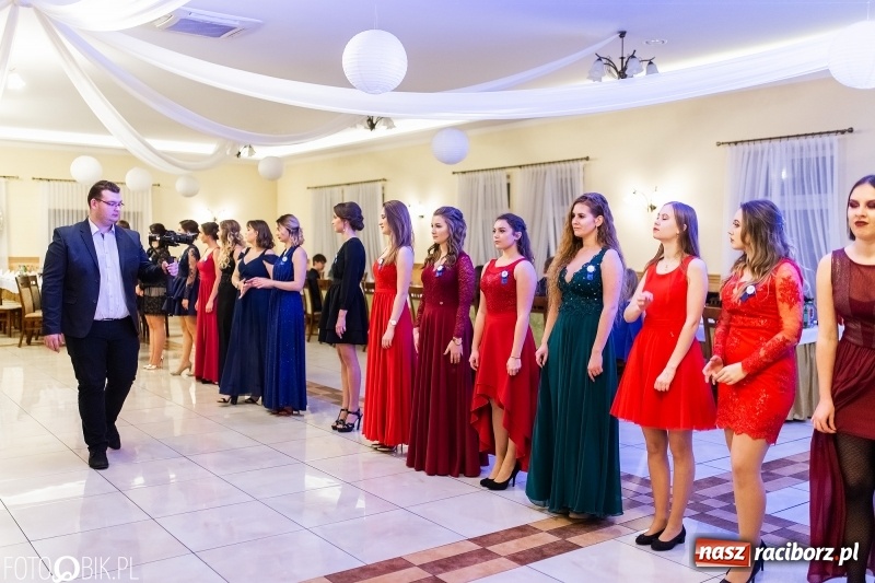 Zdjęcie w galerii na portalu naszraciborz.pl: Studniówka raciborskiego Mechanika w Anielskim Młynie FOTO i WIDEO wiadomości z regionu