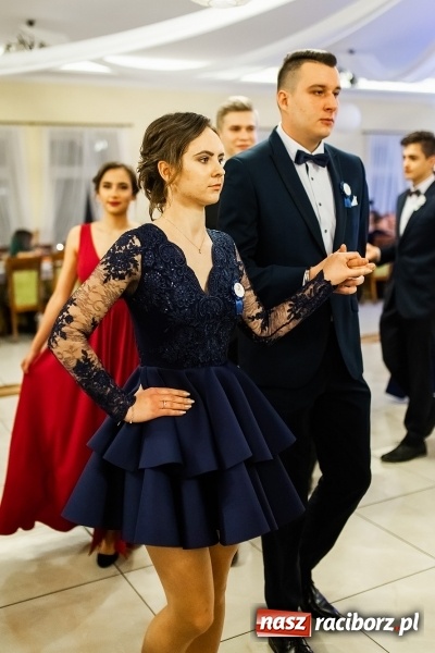 Zdjęcie w galerii na portalu naszraciborz.pl: Studniówka raciborskiego Mechanika w Anielskim Młynie FOTO i WIDEO wiadomości z regionu