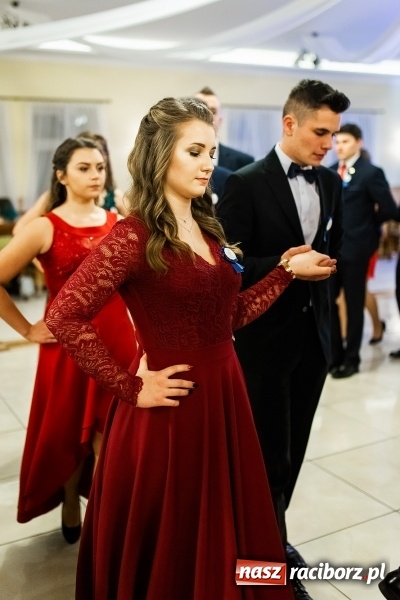 Zdjęcie w galerii na portalu naszraciborz.pl: Studniówka raciborskiego Mechanika w Anielskim Młynie FOTO i WIDEO wiadomości z regionu