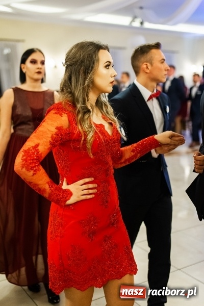 Zdjęcie w galerii na portalu naszraciborz.pl: Studniówka raciborskiego Mechanika w Anielskim Młynie FOTO i WIDEO wiadomości z regionu