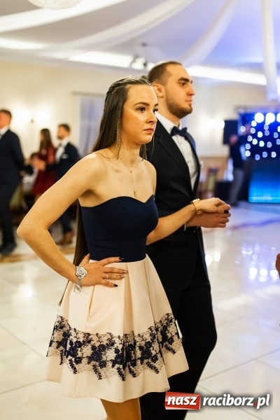 Zdjęcie w galerii na portalu naszraciborz.pl: Studniówka raciborskiego Mechanika w Anielskim Młynie FOTO i WIDEO wiadomości z regionu