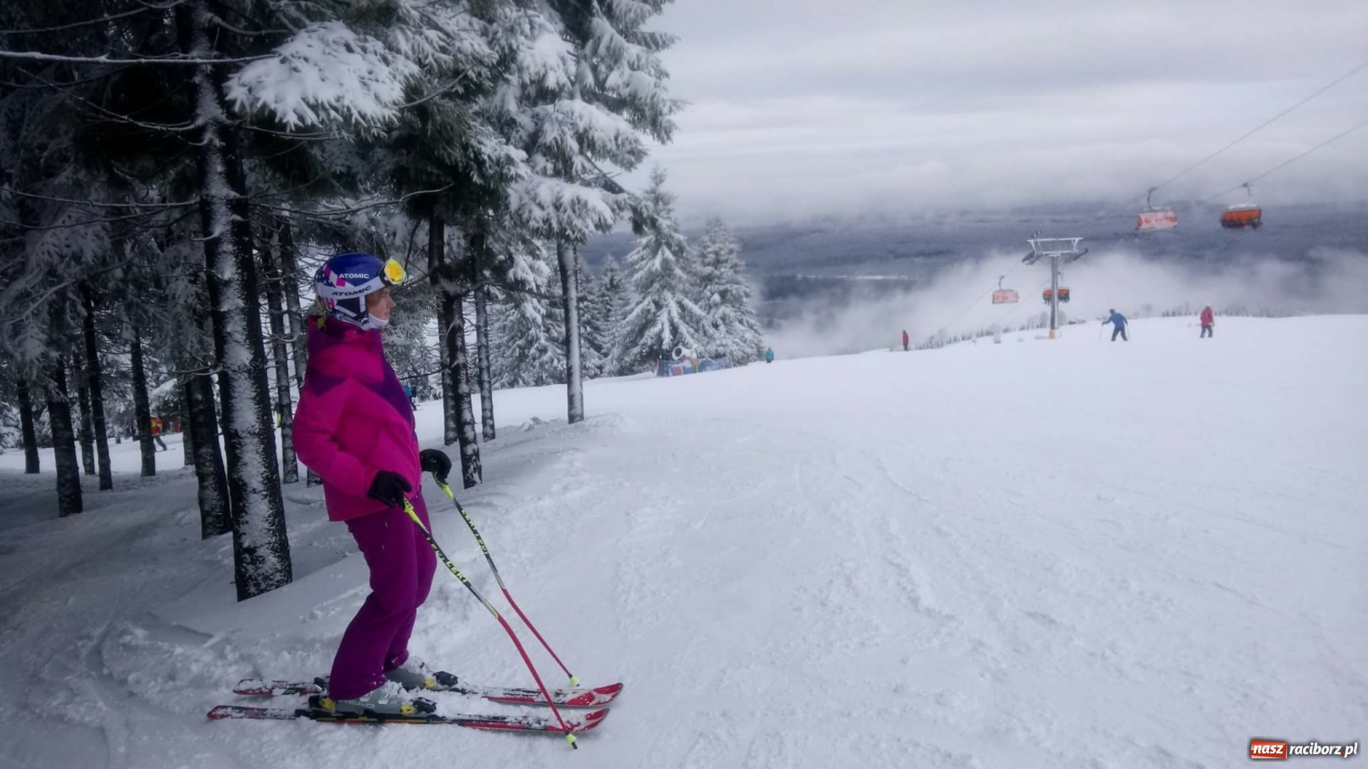 Zdjęcie w galerii na portalu naszraciborz.pl: II LO szusuje w najlepsze! - relacja uczniów  wiadomości z regionu