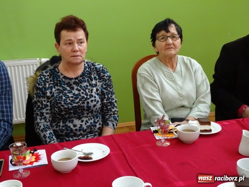 Zdjęcie w galerii na portalu naszraciborz.pl: Światowy pokaz mody w Kobyli wiadomości z regionu