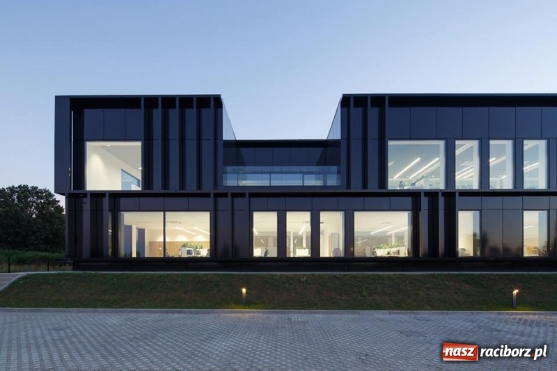 Zdjęcie w galerii na portalu naszraciborz.pl: Biurowiec Pivexin Technology najlepszy w Property Design Awards 2019  wiadomości z regionu
