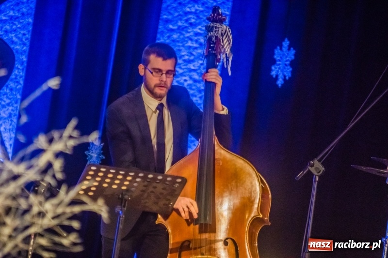 Zdjęcie w galerii na portalu naszraciborz.pl: Judyta Pisarczyk Quartet w RCK wiadomości z regionu