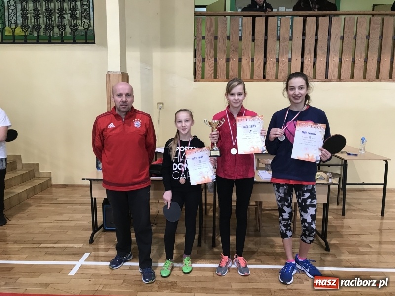 Zdjęcie w galerii na portalu naszraciborz.pl: Tenisiści stołowi walczyli o Puchar Wójta Gminy Nędza wiadomości z regionu