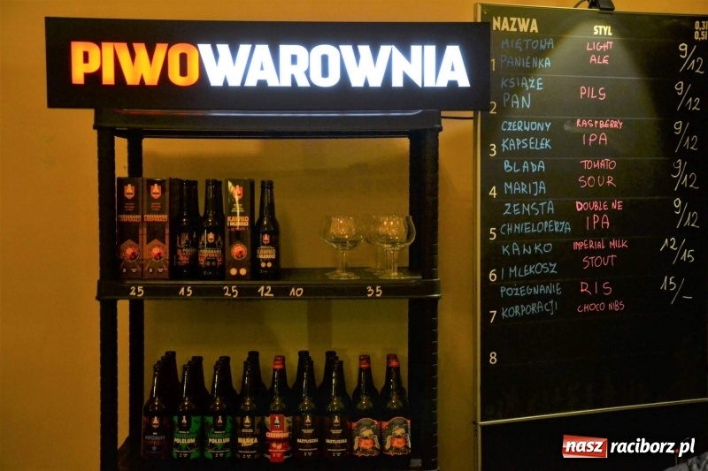 Zdjęcie w galerii na portalu naszraciborz.pl: Na zamku odbył się zlot browarów rzemieślniczych  wiadomości z regionu