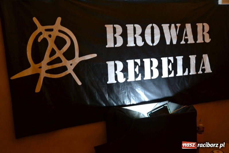 Zdjęcie w galerii na portalu naszraciborz.pl: Na zamku odbył się zlot browarów rzemieślniczych  wiadomości z regionu