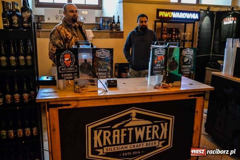 Zdjęcie w galerii na portalu naszraciborz.pl: Na zamku odbył się zlot browarów rzemieślniczych  wiadomości z regionu