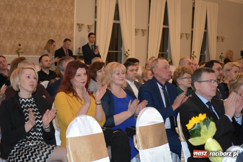 Zdjęcie w galerii na portalu naszraciborz.pl: Nagrody starosty Mieszko AD 2018 wręczone  wiadomości z regionu