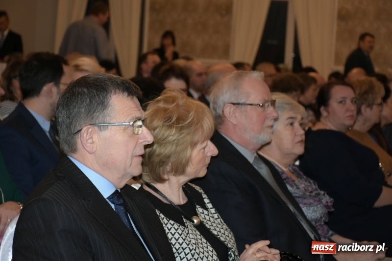 Zdjęcie w galerii na portalu naszraciborz.pl: Nagrody starosty Mieszko AD 2018 wręczone  wiadomości z regionu