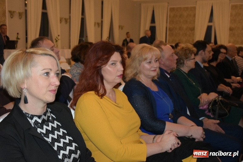 Zdjęcie w galerii na portalu naszraciborz.pl: Nagrody starosty Mieszko AD 2018 wręczone  wiadomości z regionu