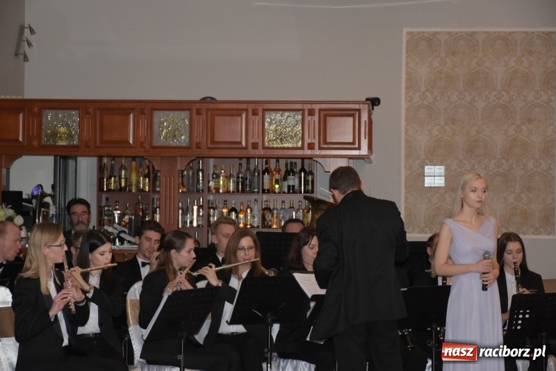 Zdjęcie w galerii na portalu naszraciborz.pl: Nagrody starosty Mieszko AD 2018 wręczone  wiadomości z regionu