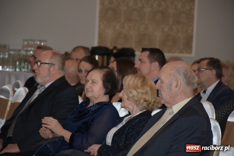 Zdjęcie w galerii na portalu naszraciborz.pl: Nagrody starosty Mieszko AD 2018 wręczone  wiadomości z regionu