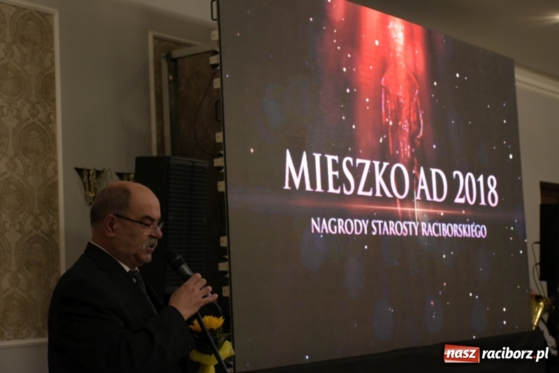 Zdjęcie w galerii na portalu naszraciborz.pl: Nagrody starosty Mieszko AD 2018 wręczone  wiadomości z regionu