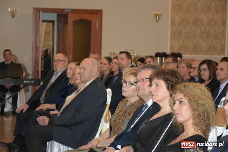 Zdjęcie w galerii na portalu naszraciborz.pl: Nagrody starosty Mieszko AD 2018 wręczone  wiadomości z regionu