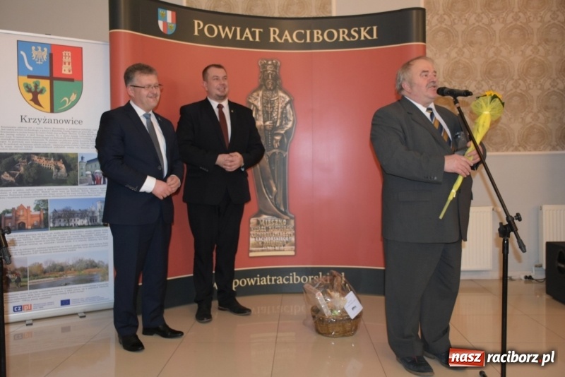 Zdjęcie w galerii na portalu naszraciborz.pl: Nagrody starosty Mieszko AD 2018 wręczone  wiadomości z regionu