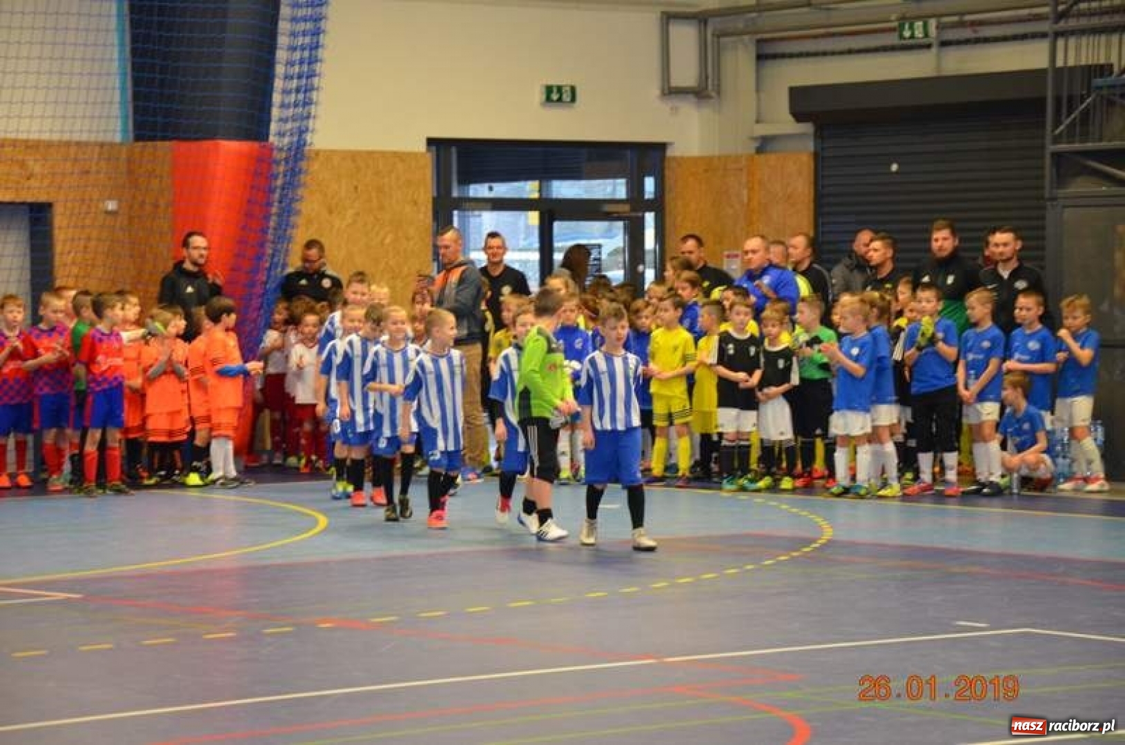 Zdjęcie w galerii na portalu naszraciborz.pl: Piłkarze z rocznika 2010 rywalizowali w Bohuminie wiadomości z regionu