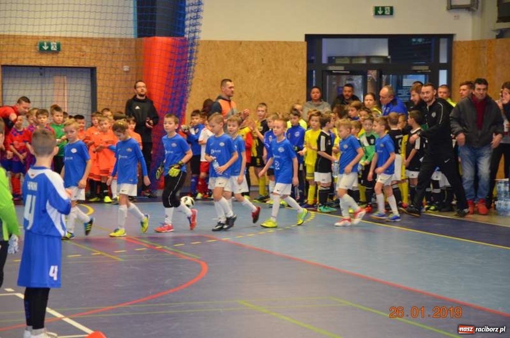 Zdjęcie w galerii na portalu naszraciborz.pl: Piłkarze z rocznika 2010 rywalizowali w Bohuminie wiadomości z regionu