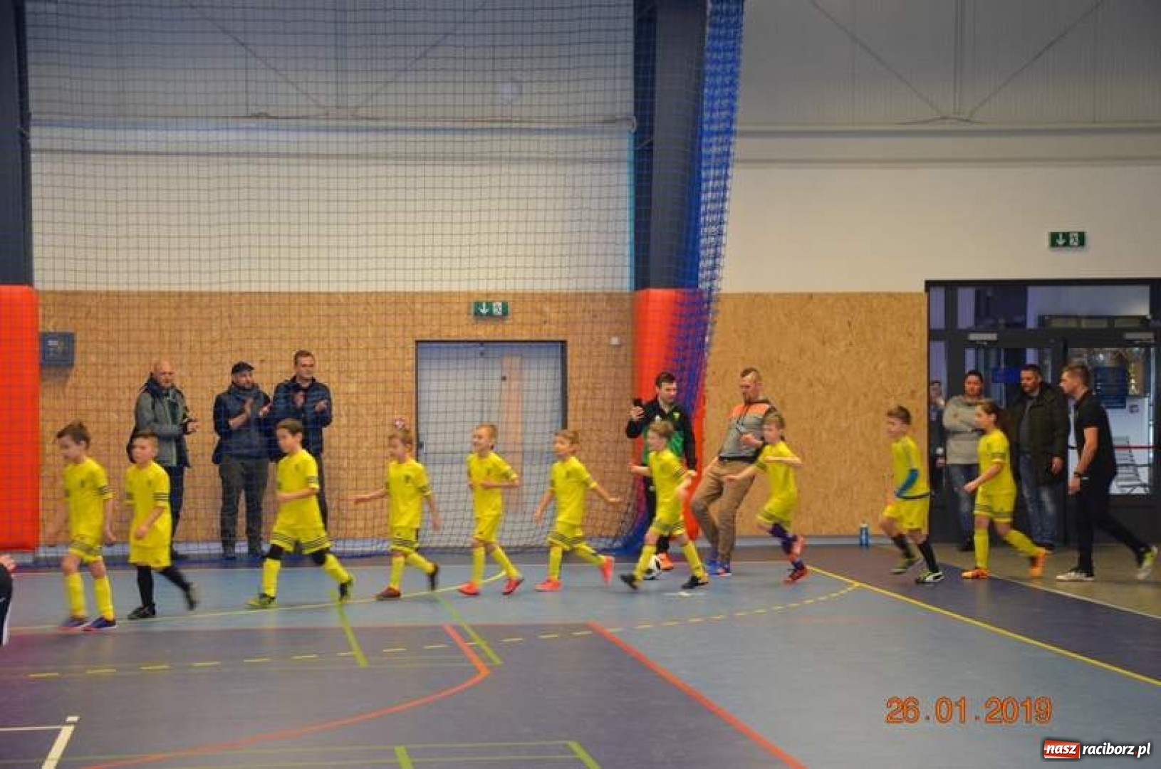 Zdjęcie w galerii na portalu naszraciborz.pl: Piłkarze z rocznika 2010 rywalizowali w Bohuminie wiadomości z regionu