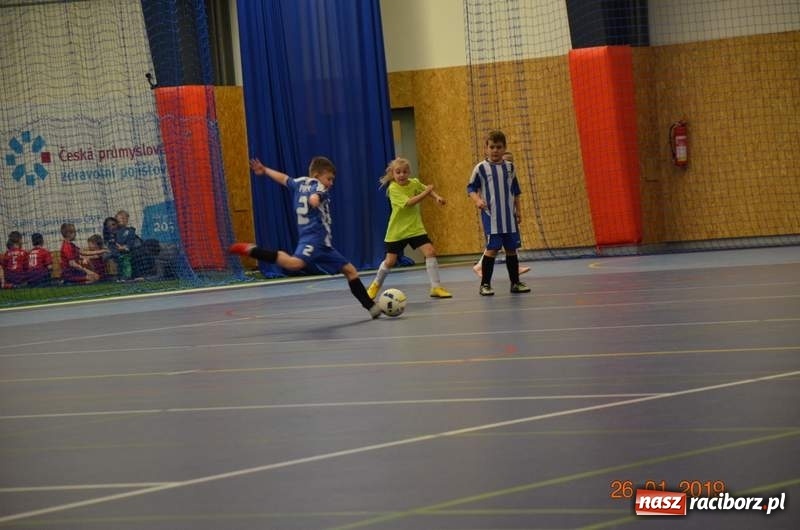 Zdjęcie w galerii na portalu naszraciborz.pl: Piłkarze z rocznika 2010 rywalizowali w Bohuminie wiadomości z regionu