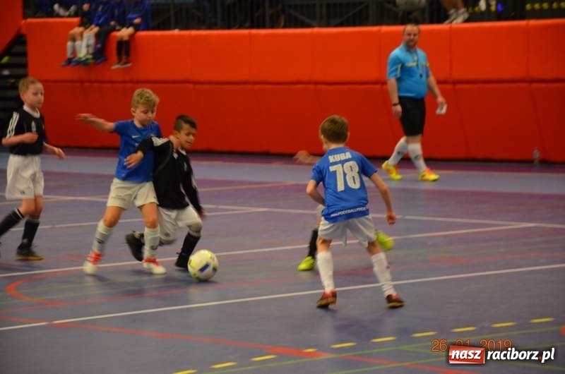 Zdjęcie w galerii na portalu naszraciborz.pl: Piłkarze z rocznika 2010 rywalizowali w Bohuminie wiadomości z regionu