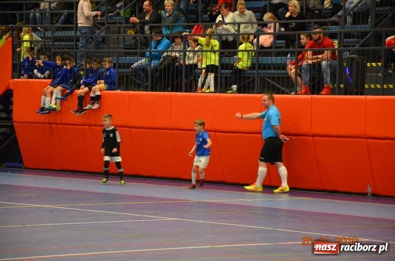 Zdjęcie w galerii na portalu naszraciborz.pl: Piłkarze z rocznika 2010 rywalizowali w Bohuminie wiadomości z regionu