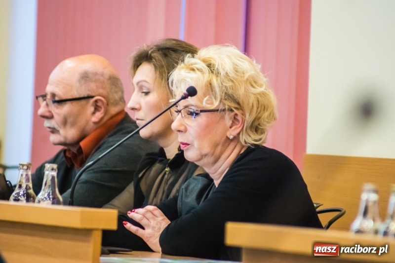 Zdjęcie w galerii na portalu naszraciborz.pl: Biznes i czyste powietrze - radni obrali kierunek  wiadomości z regionu