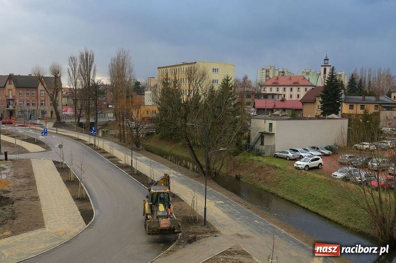 Zdjęcie w galerii na portalu naszraciborz.pl: Opozycja chce parkingu wielopoziomowego. Czy to w Raciborzu ma sens?  wiadomości z regionu
