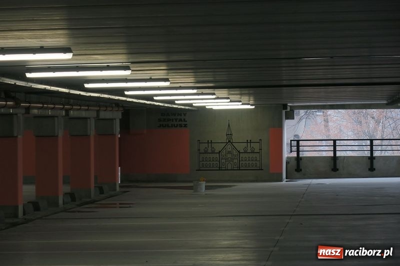 Zdjęcie w galerii na portalu naszraciborz.pl: Opozycja chce parkingu wielopoziomowego. Czy to w Raciborzu ma sens?  wiadomości z regionu