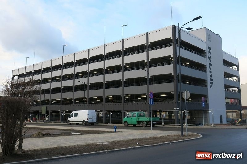 Zdjęcie w galerii na portalu naszraciborz.pl: Opozycja chce parkingu wielopoziomowego. Czy to w Raciborzu ma sens?  wiadomości z regionu