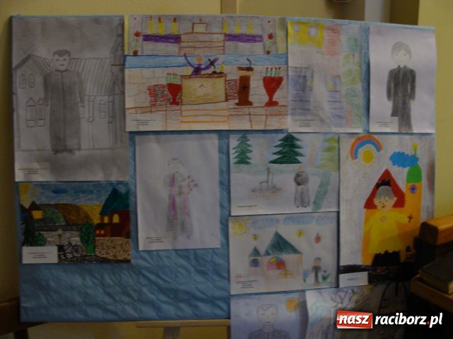 Zdjęcie w galerii na portalu naszraciborz.pl: Złoty jubileusz księdza Szywalskiego wiadomości z regionu