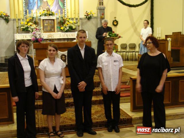 Zdjęcie w galerii na portalu naszraciborz.pl: Złoty jubileusz księdza Szywalskiego wiadomości z regionu